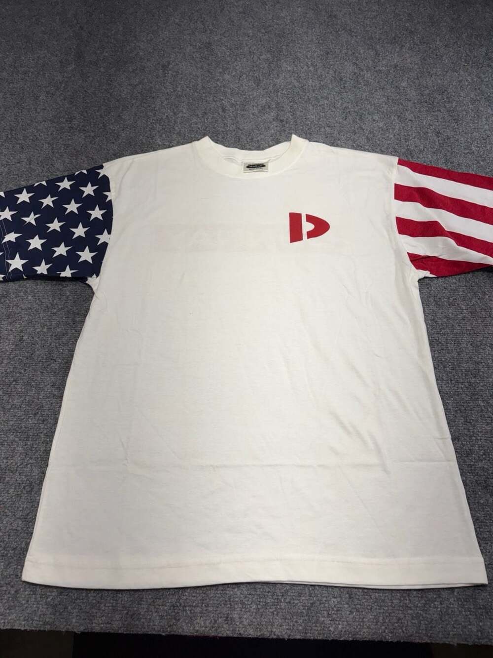 Donnay Rackets Mad Gab T-Shirt Size L White American Flag Sleeve Logo Tennis Tee